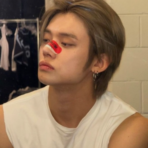 Yeonjun galeri görseli