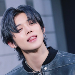 Yeonjun 4