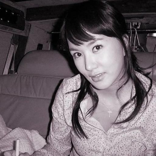 Uhm Jung-hwa gallery image