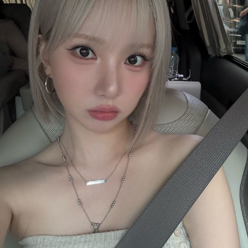 Eunha gallery image