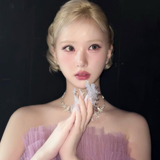 Eunha gallery image