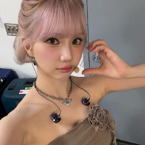 Eunha gallery image