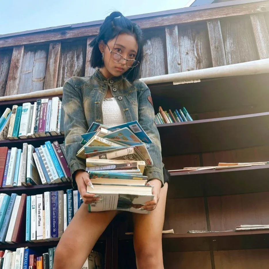 Liwon gallery image