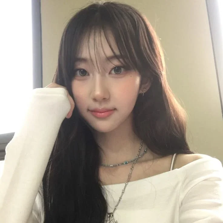 Jiyoon gallery image