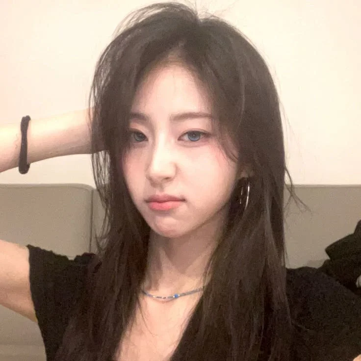 Jiyoon gallery image
