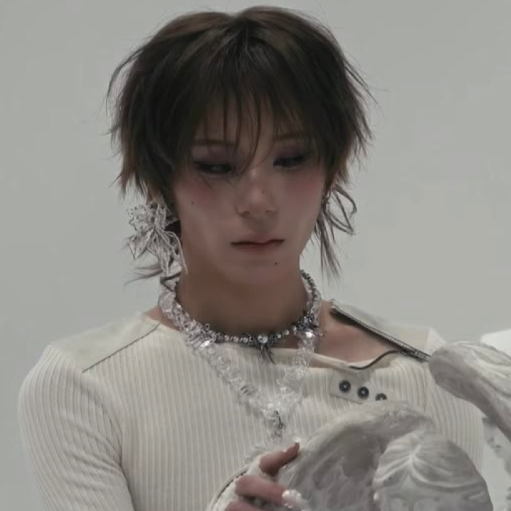 Haru gallery image