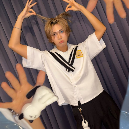 Hyun gallery image
