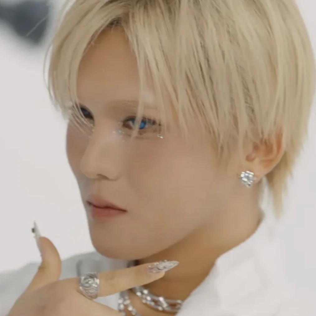 Hyun gallery image