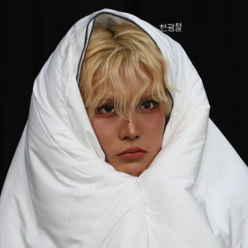 Hyun gallery image