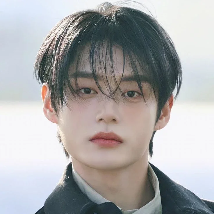 Kim Jiwoong gallery image