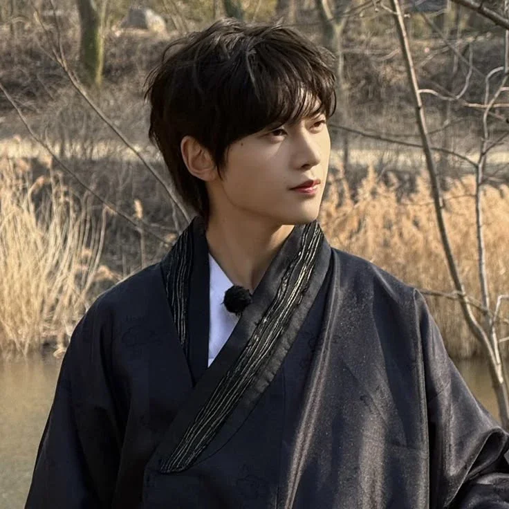 Seok Matthew gallery image