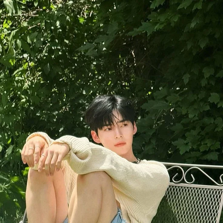 Imagen de la galería de Sung Hanbin