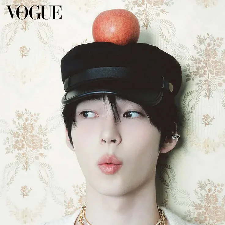 Sung Hanbin gallery image