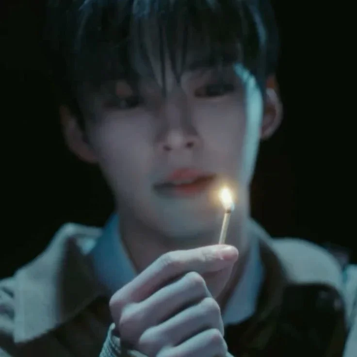 Sung Hanbin gallery image