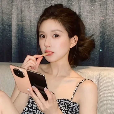 Zhao Lusi 1