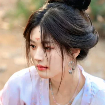 Zhao Lusi 4
